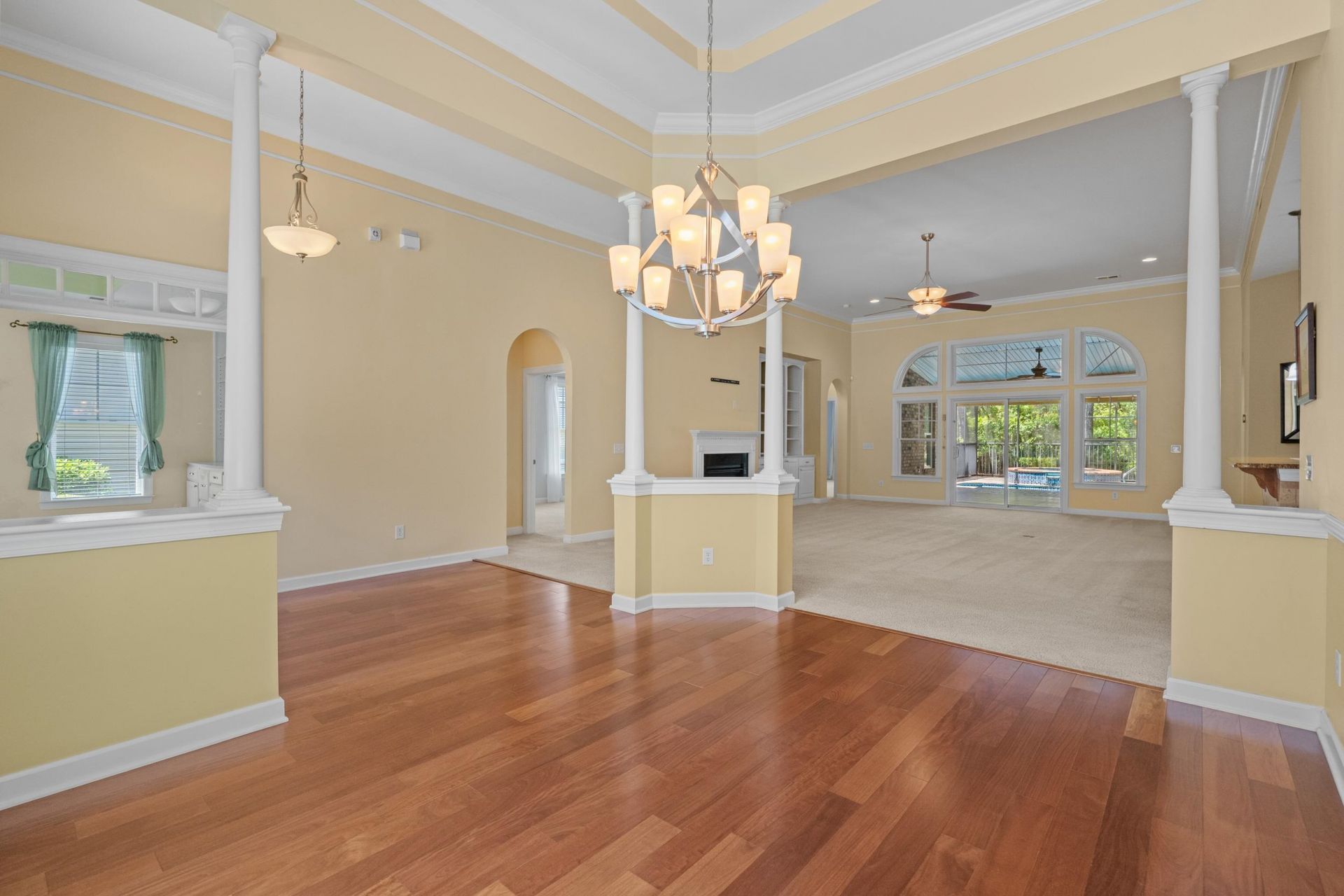 4602 Grovecrest Circle Photo 11