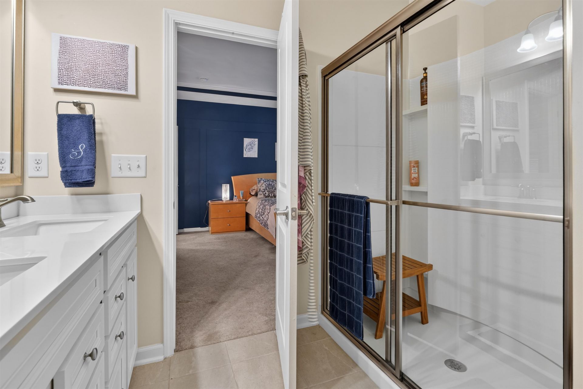 4001 Janus Dr. Photo 16
