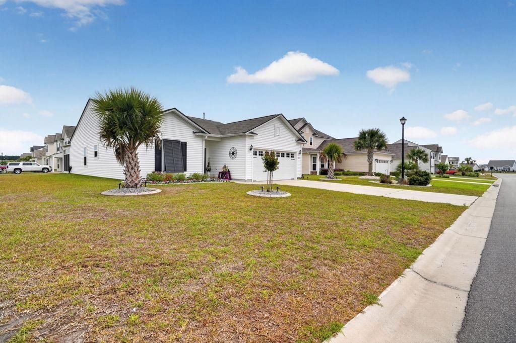 4001 Janus Dr. Photo 32