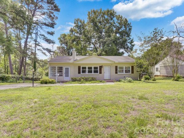 121 Marshdale Avenue SW, Concord, NC 28025