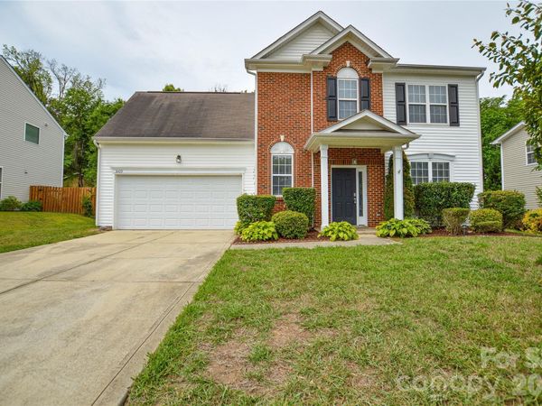 16410 Greybriar Forest Lane, Charlotte, NC 28278