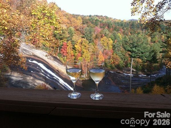 78 Upper Tanglewood Road , Unit 6, Lake Toxaway, NC 28747