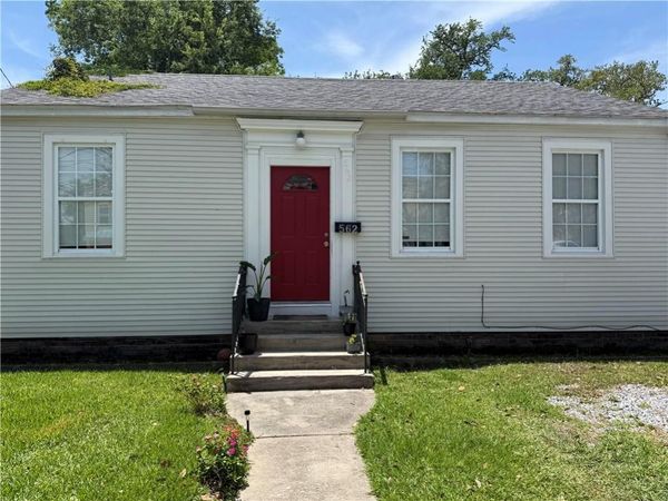 562 CENTRAL Avenue, Jefferson, LA 70121