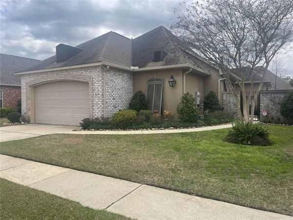 238 S ORCHARD Lane, Covington, LA 70433