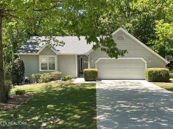 132 Cromwell Lane, Crossville, TN 38558