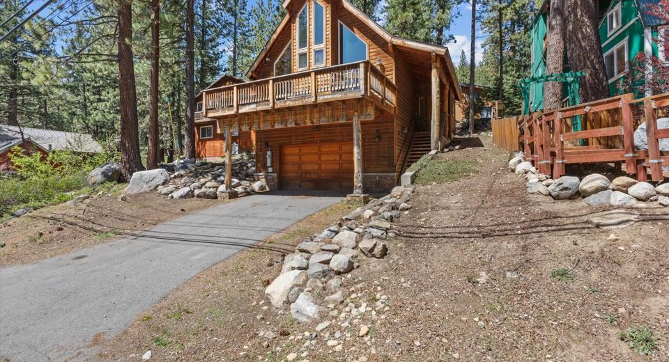 13494 Moraine Road, Truckee, CA 96161 Photo