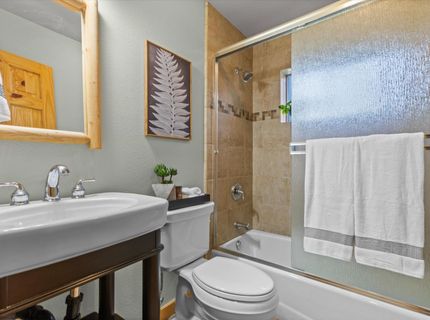 13494 Moraine Road, Truckee, CA 96161 Photo
