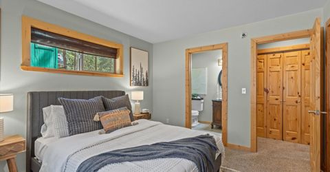 13494 Moraine Road, Truckee, CA 96161 Photo