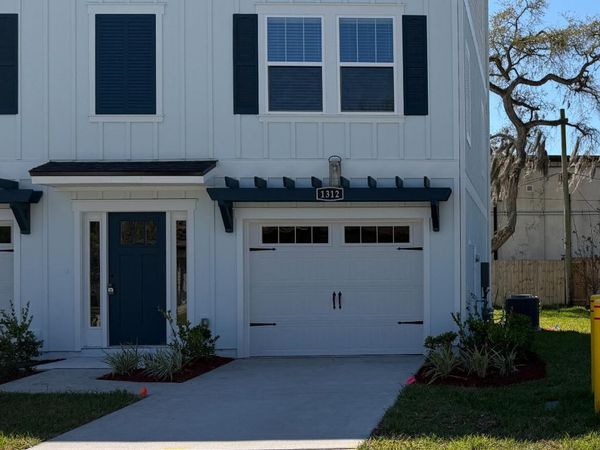 1312 1ST Avenue N, Jacksonville Beach, FL 32250