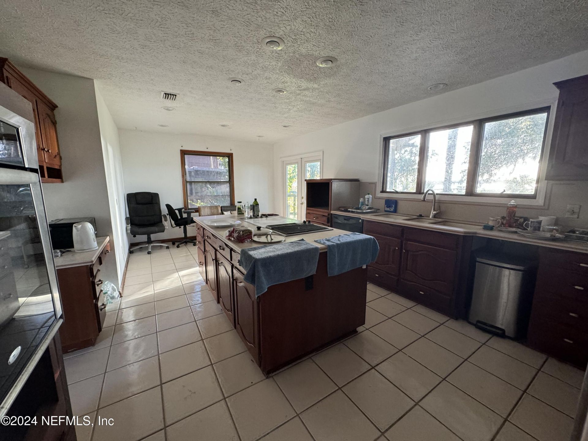 3832 Sandy Shores Drive, Jacksonville, FL 32277 Photo