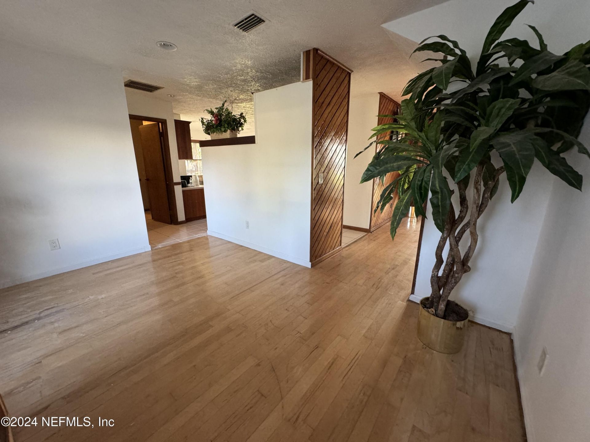 3832 Sandy Shores Drive, Jacksonville, FL 32277 Photo