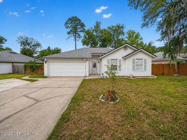 485 SHAMROCK S, Jacksonville, FL 32218