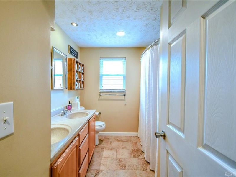 4674 Nowak Avenue, Huber Heights, OH 45424 Photo 25