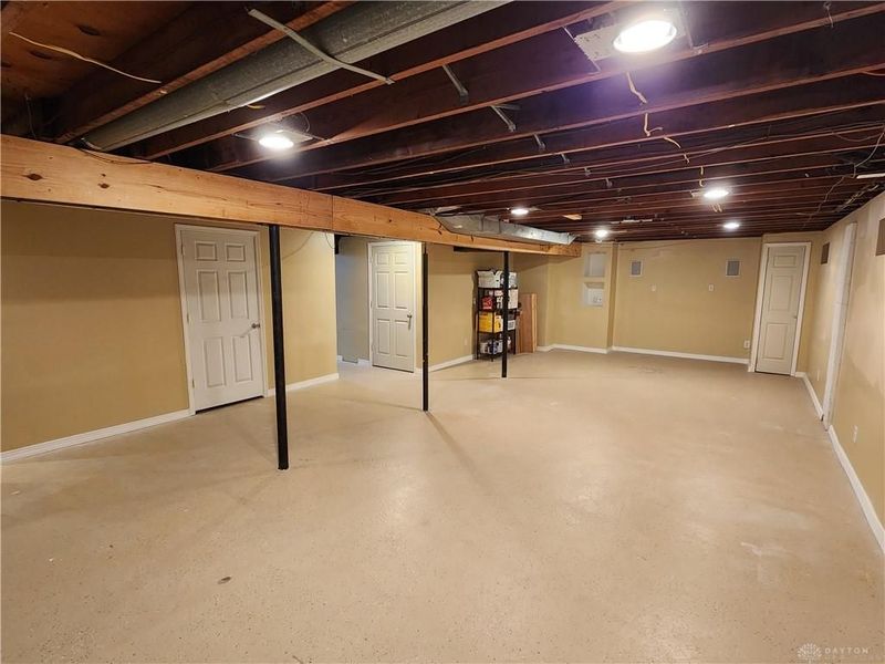 4674 Nowak Avenue, Huber Heights, OH 45424 Photo 29