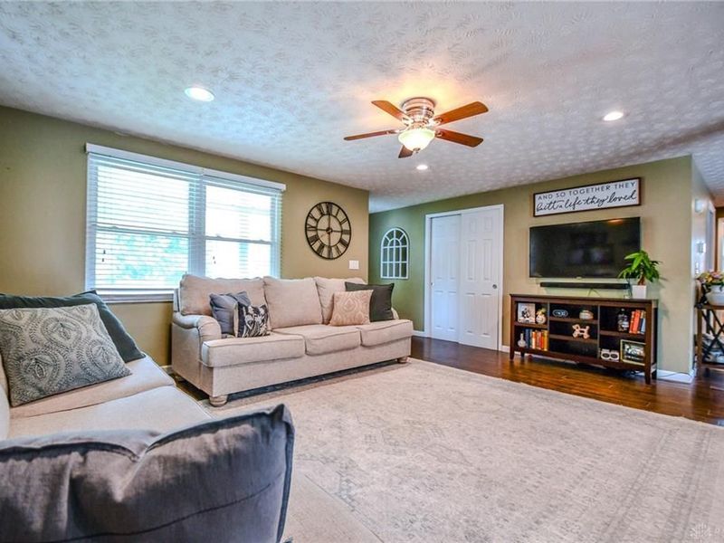 4674 Nowak Avenue, Huber Heights, OH 45424 Photo 6
