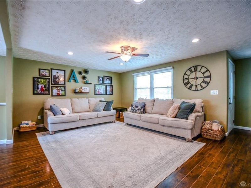 4674 Nowak Avenue, Huber Heights, OH 45424 Photo 8