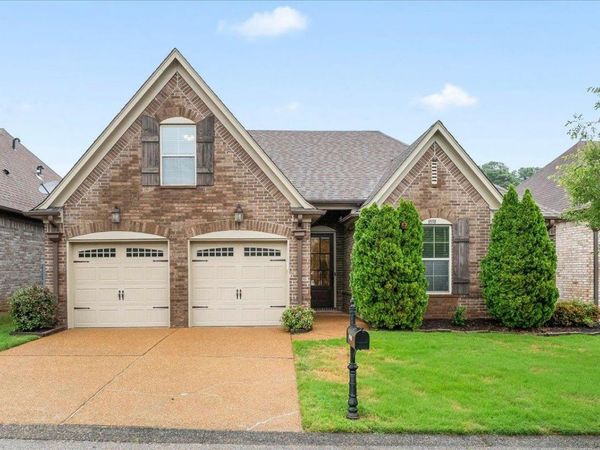 8558 WOODLAND ROSE CIR S, Memphis, TN 38016