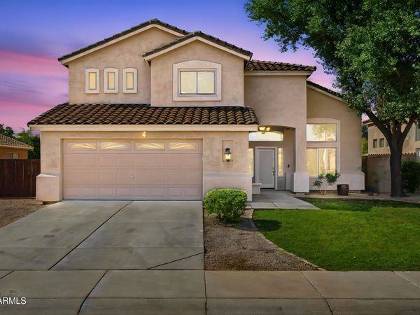 223 W RAVEN Drive, Chandler, AZ 85286