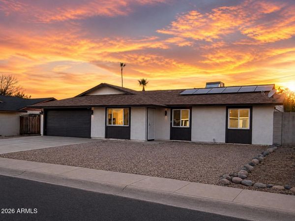 614 N MULBERRY Street N, Buckeye, AZ 85326