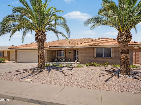 8218 E MADERO Avenue, Mesa, AZ 85209