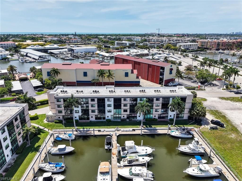801 River Point Dr , Unit 203A, Naples, FL 34102 Photo