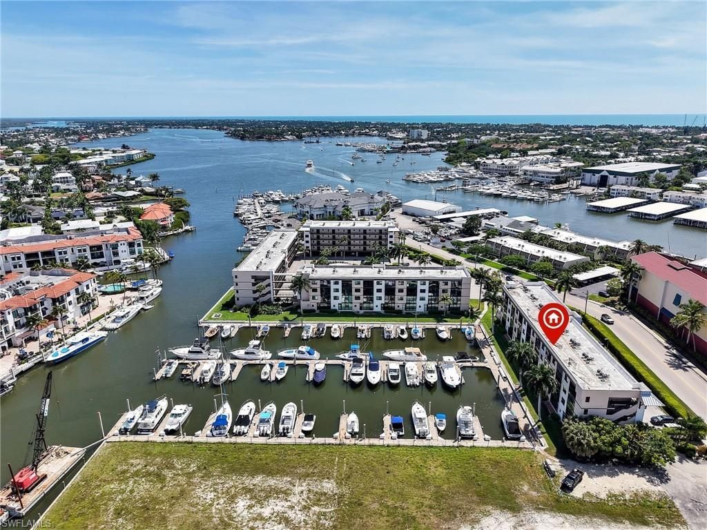 801 River Point Dr , Unit 203A, Naples, FL 34102 Photo