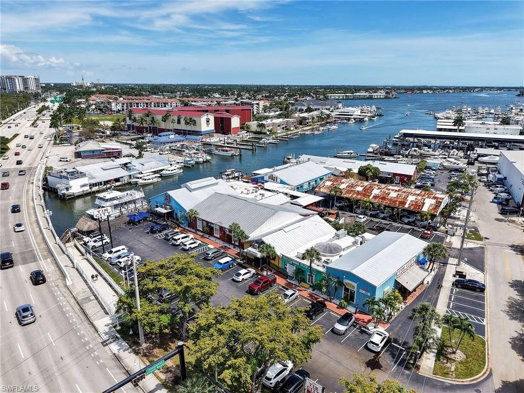801 River Point Dr , Unit 203A, Naples, FL 34102 Photo