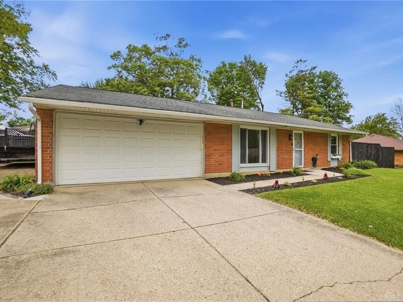 2271 Mission Lane, Bellbrook, OH 45305 Photo 6
