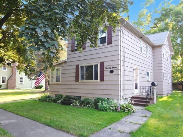 27 Boughton Avenue , Pittsford, NY 14534