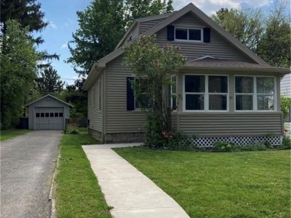 91 Whiteford Road , Rochester, NY 14620