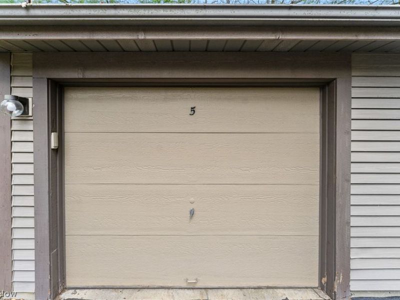 1303 Red Tail Hawk Court , Boardman, OH 44512 Photo 15