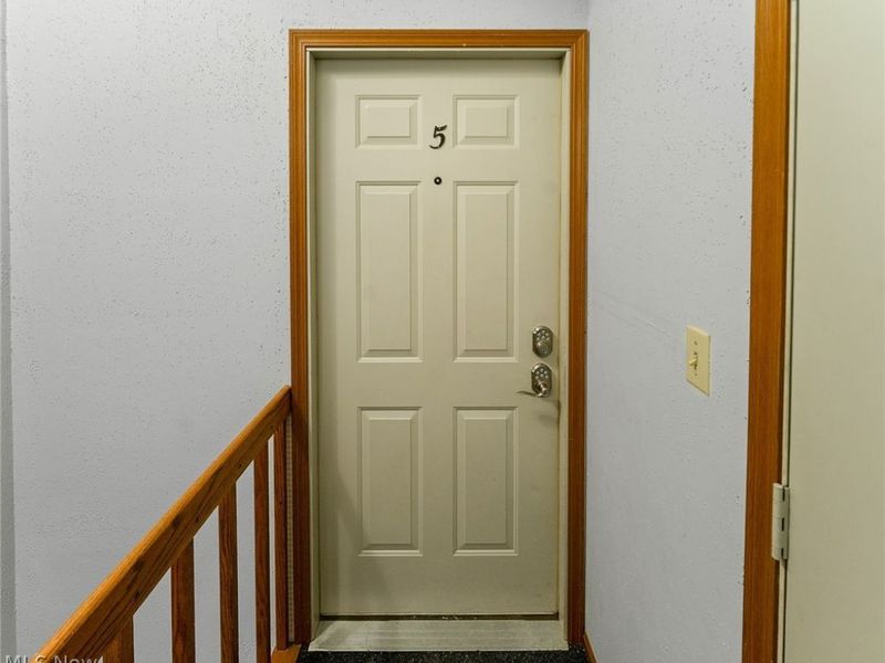 1303 Red Tail Hawk Court , Boardman, OH 44512 Photo 17