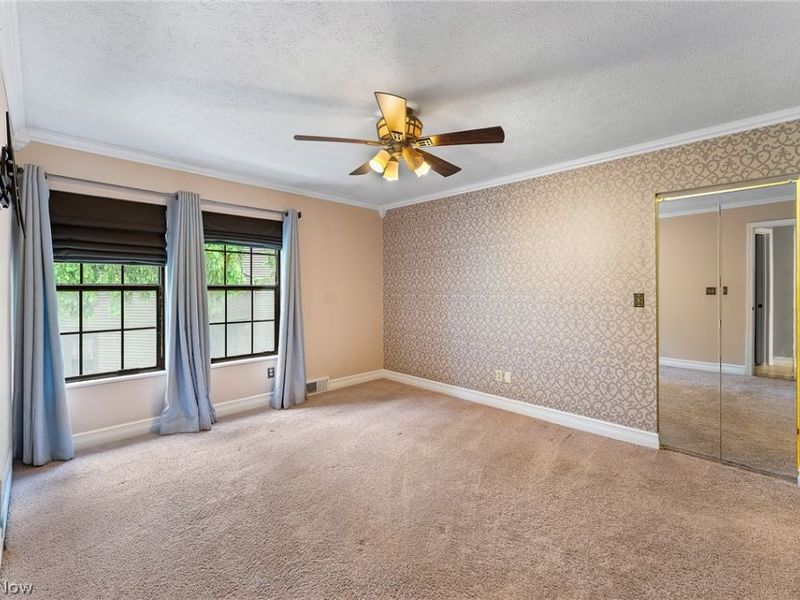 1303 Red Tail Hawk Court , Boardman, OH 44512 Photo 8