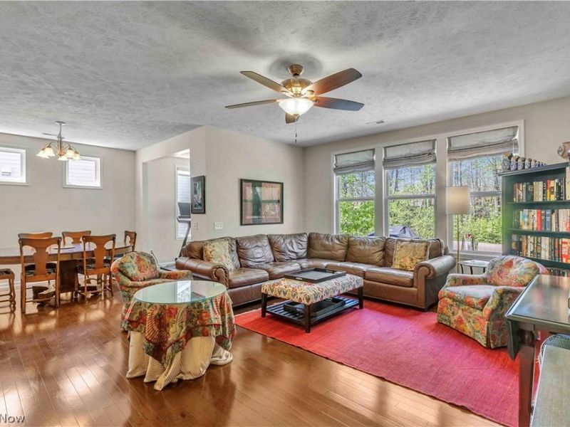 488 Arbor Lane, Copley, OH 44321 Photo 4