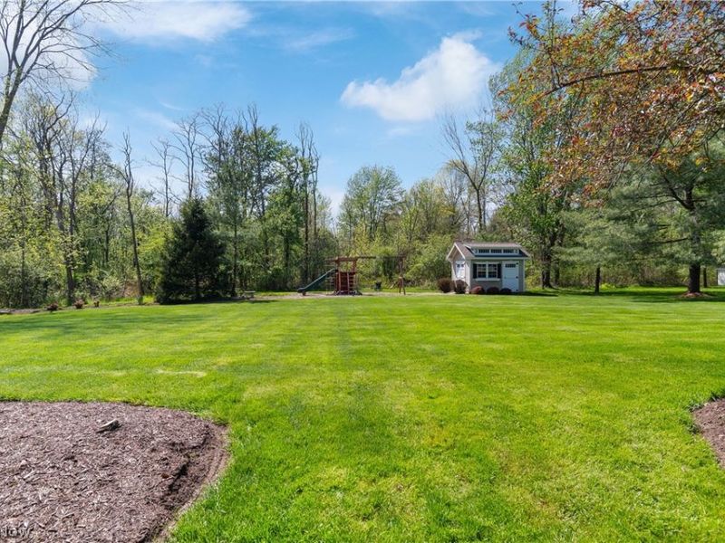 6807 Grant Drive, Westfield Center, OH 44251 Photo 36