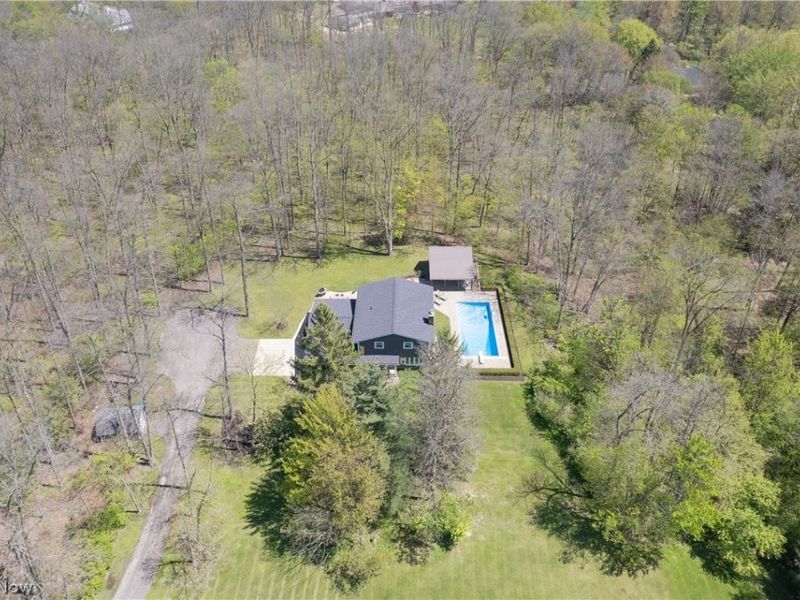 7955 Deerbrook Drive, Novelty, OH 44072 Photo 41