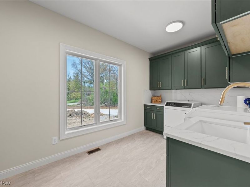 5084 Neptune Oval, Solon, OH 44139 Photo 18