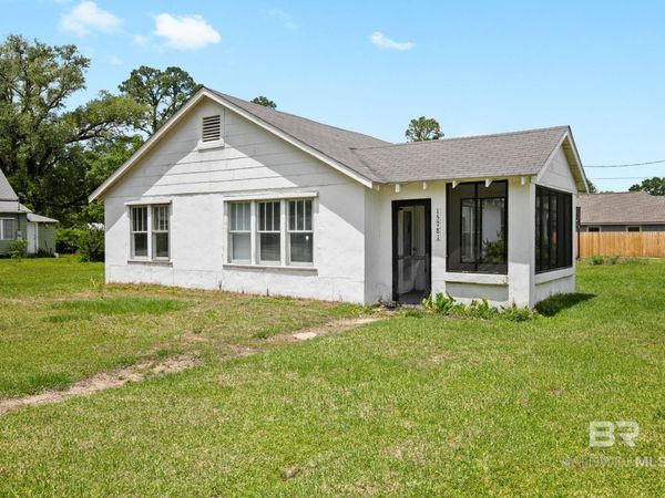 15781 Silverhill Avenue, Silverhill, AL 36576