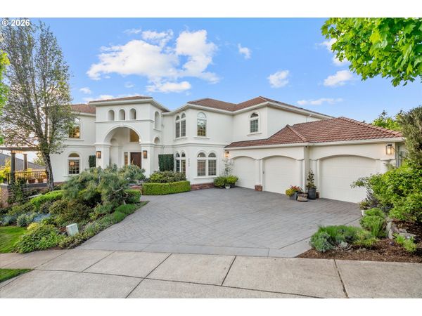 2343 NW PINNACLE DR, Portland, OR 97229