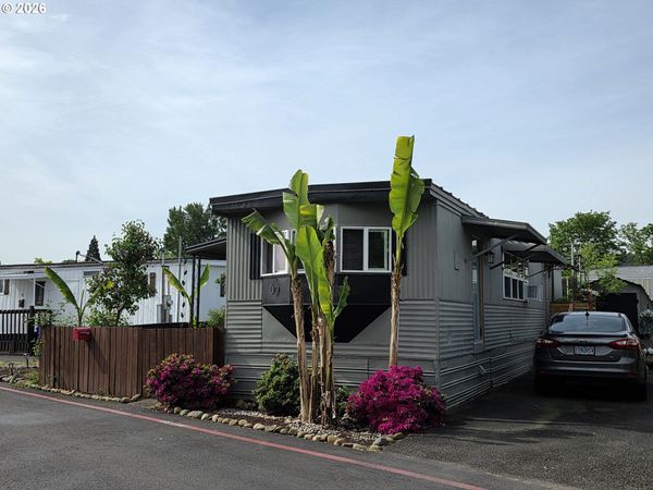 19605 RIVER RD, Unit 59, Gladstone, OR 97027