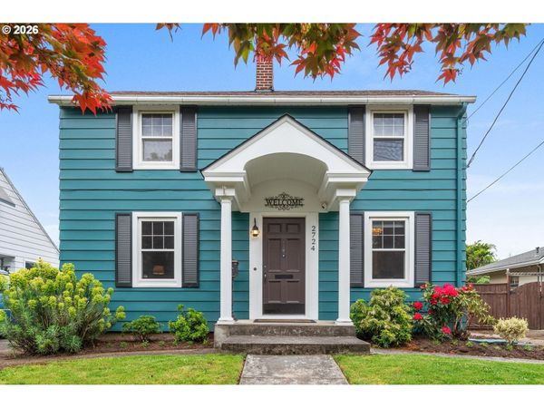 2724 SE 70TH AVE, Portland, OR 97206