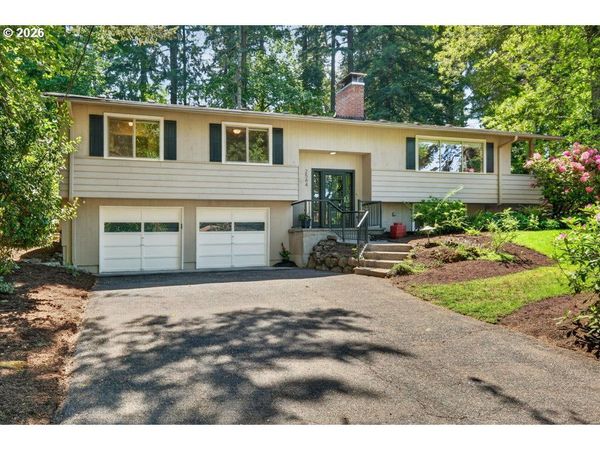 2584 PARK RD, Lake Oswego, OR 97034