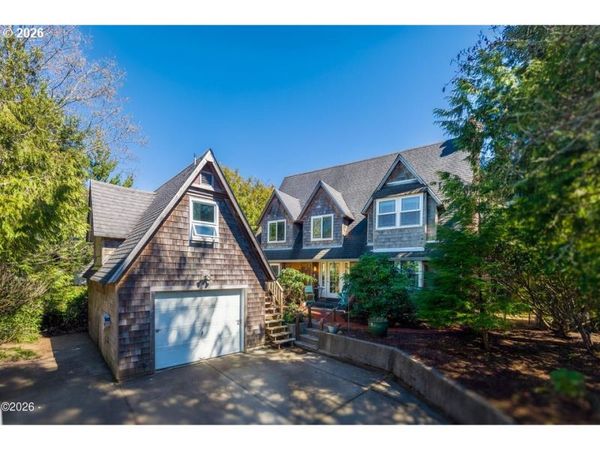 5460 PALISADES DR, Lincoln City, OR 97367