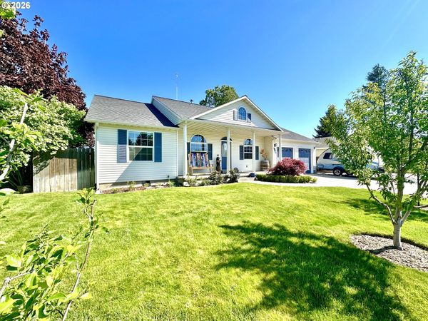 2503 E O AVE, La Grande, OR 97850