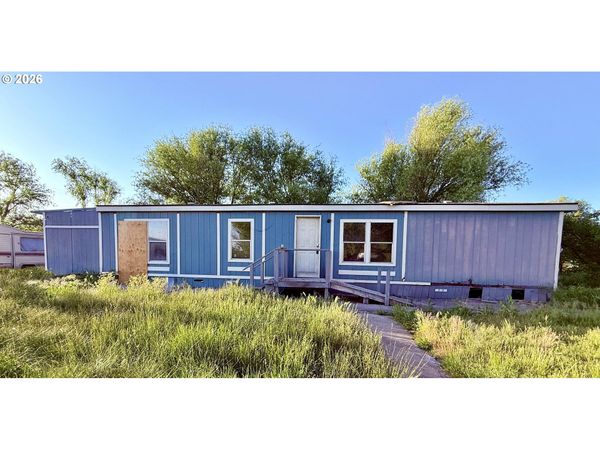 200 BIGHAM BROWN RD, Eagle Point, OR 97524
