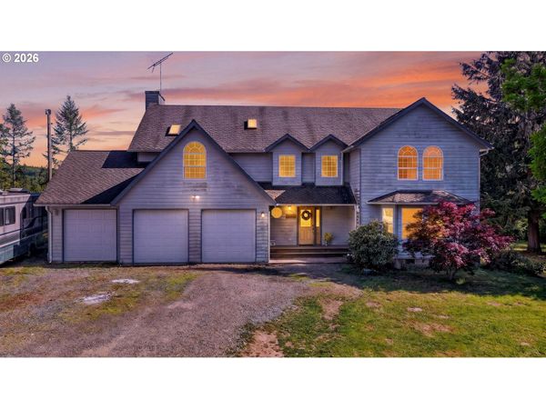 73028 PUCKETT LN, Rainier, OR 97048