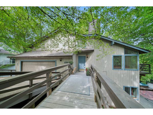19655 SUN CIR, West Linn, OR 97068