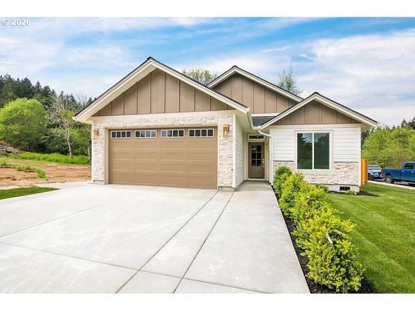 1418 SW Rainfall Drive DR, Clatskanie, OR 97016