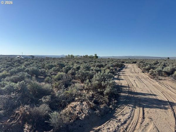 Bark Loop, Unit 3000, Silver Lake, OR 97638