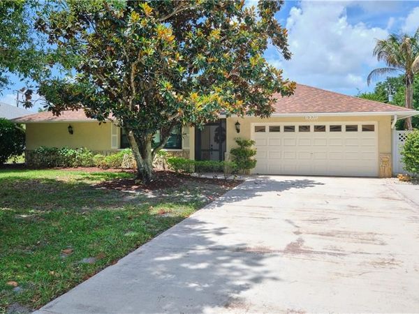 16571 Marc Allen DR , NORTH FORT MYERS, FL 33917
